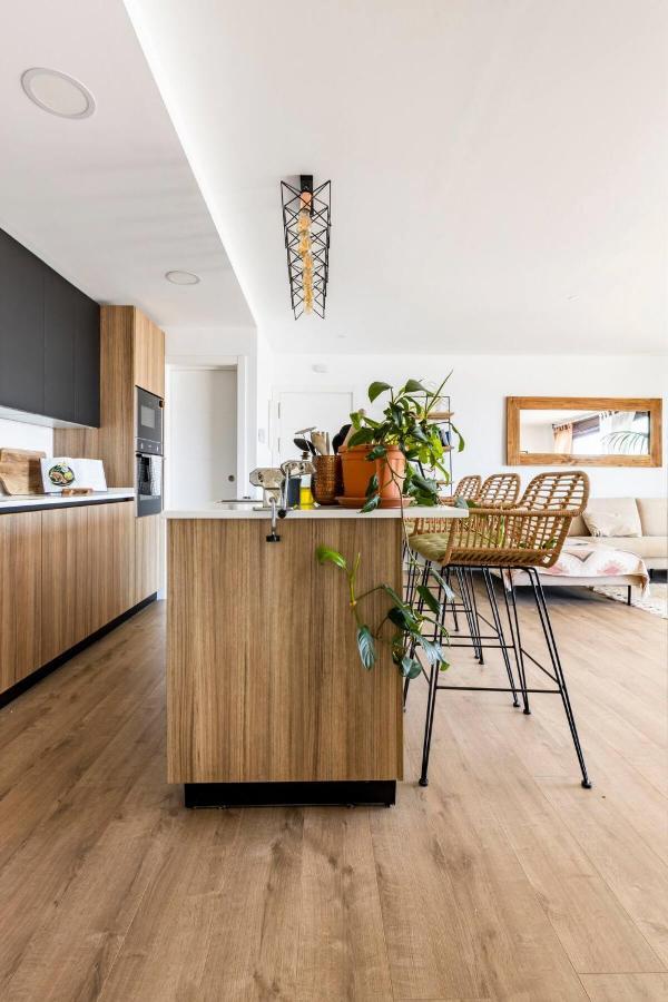 Luxury Designer Apartment - Unbeatable Sea Views 아길라스 외부 사진
